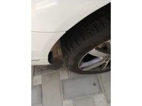 الباب الأمامى الأيسر