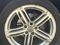 جنوط الإطارات (بدون خدوش/صدمات)