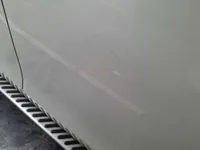 الباب الأمامى الأيمن