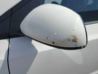 الباب الأمامى الأيسر