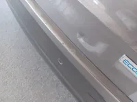 عتبة الجانب الأيمن
