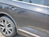 الباب الخلفى الأيمن