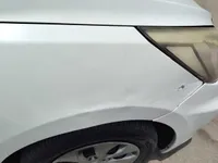 الرفرف الجانبى الأيمن