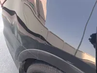 ألواح هيكل السيارة الأيمن