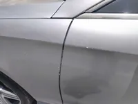 الباب الأمامى الأيسر