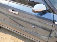 الباب الأمامى الأيمن