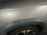 الرفرف الجانبي الأيسر