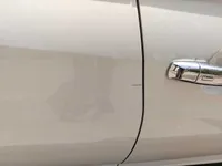 الباب الأمامى الأيمن