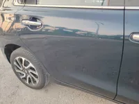 الباب الخلفى الأيمن