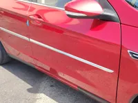 الباب الأمامى الأيمن