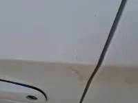 الباب الأمامى الأيسر