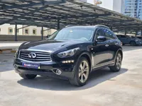Infiniti QX70