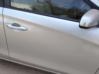 الباب الأمامى الأيمن