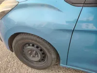 الرفرف الجانبي الأيسر