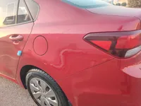 ألواح هيكل السيارة الأيسر
