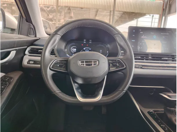 Car image 24