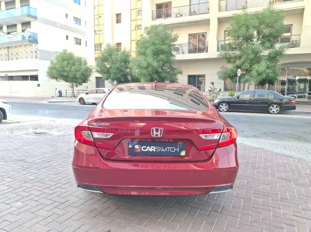 Car image 6