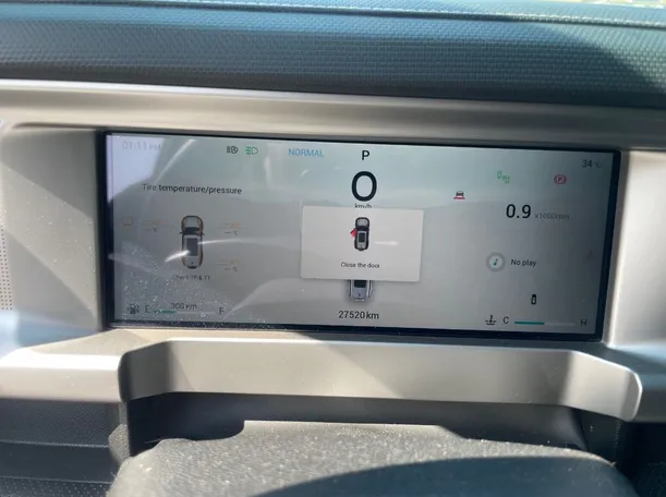 Car image 21