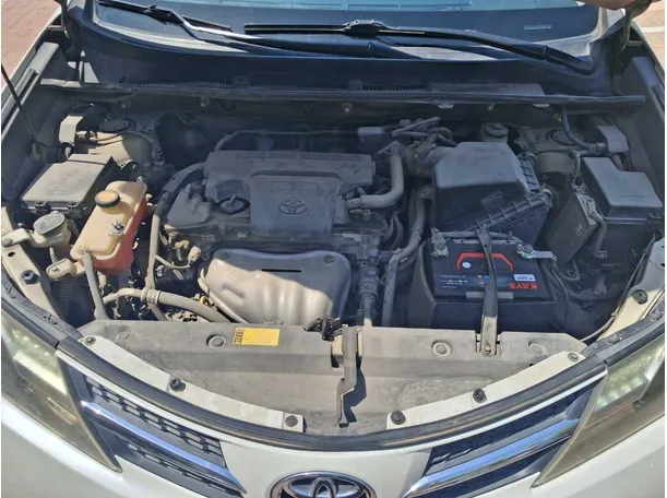 Car image 21