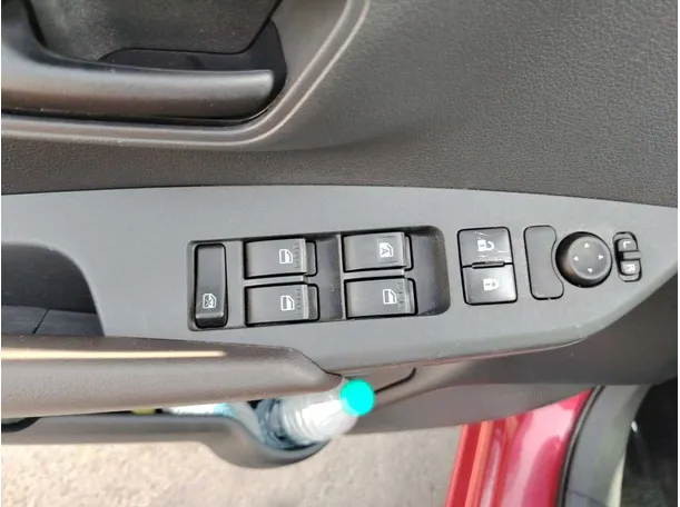 Car image 31