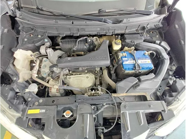 Car image 21