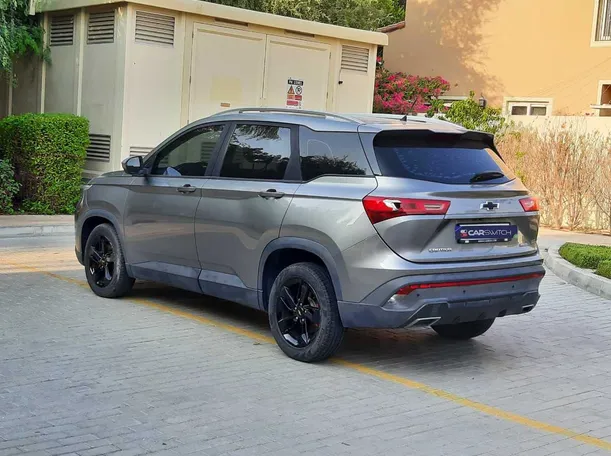 Car image 7