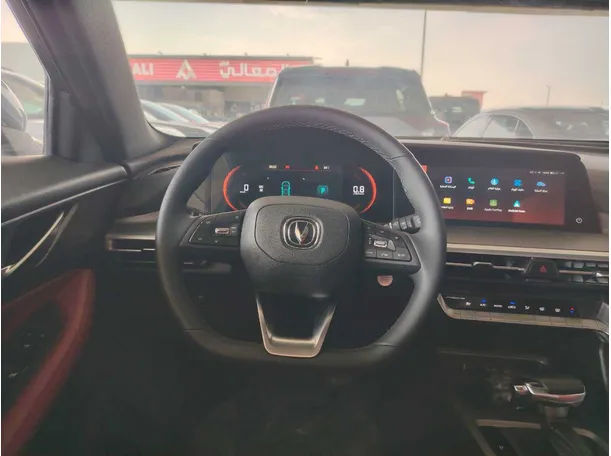 Car image 26