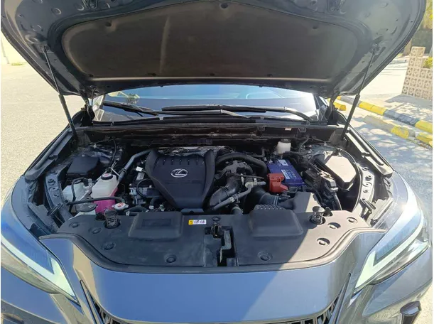 Car image 39