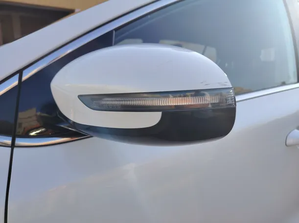 Car image 31