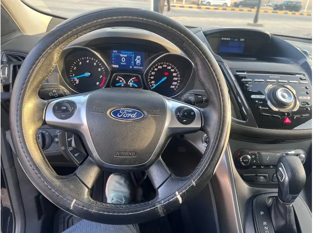 Car image 17
