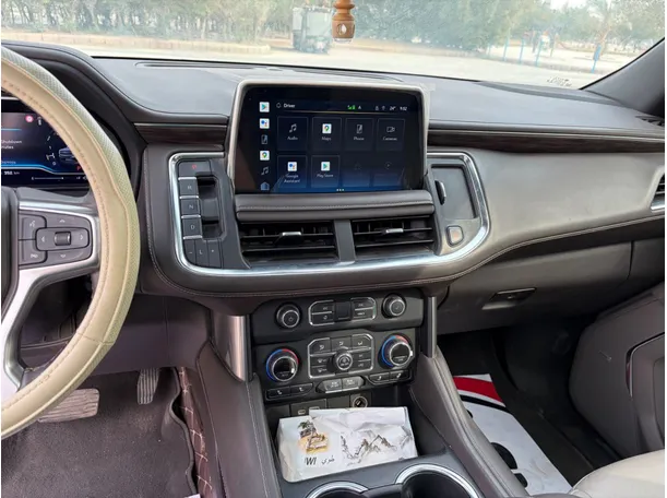Car image 17