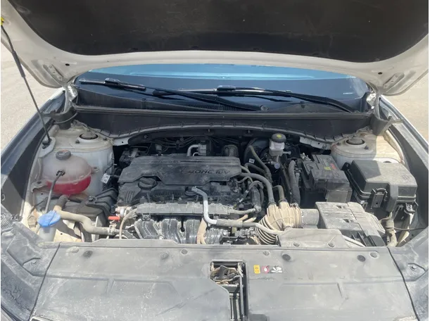 Car image 26