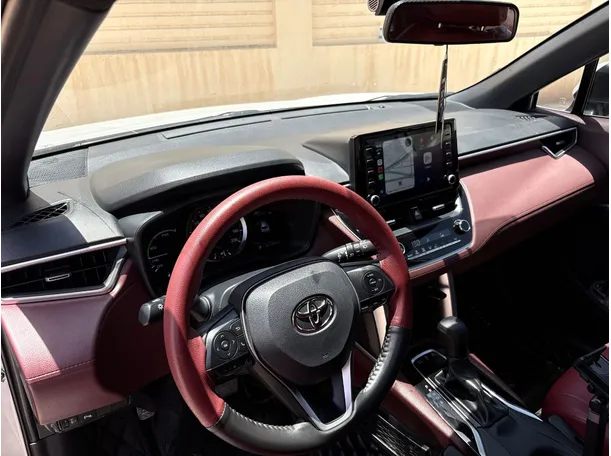 Car image 11