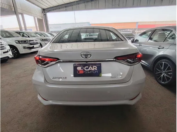 Car image 6