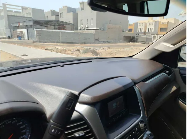 Car image 36