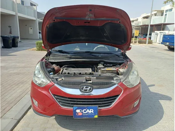 Car image 23