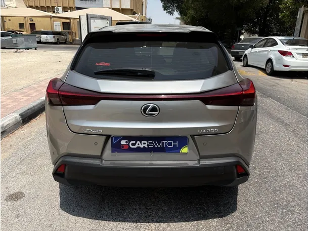 Car image 6