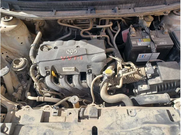 Car image 19