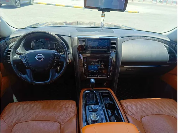 Car image 21