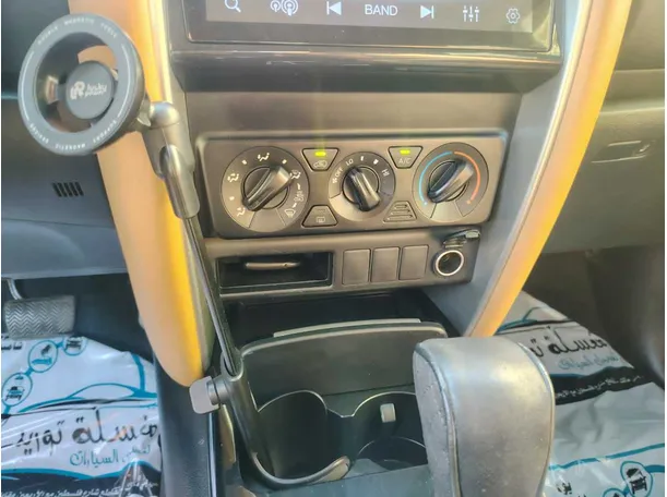Car image 24