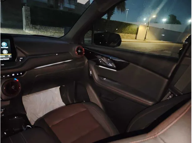 Car image 33