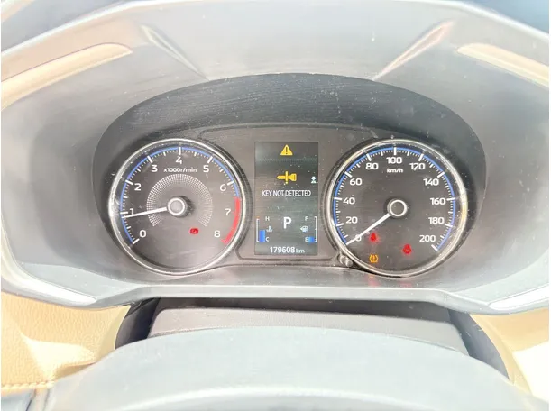Car image 23