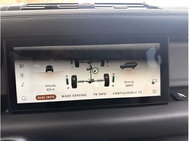 Car image 24