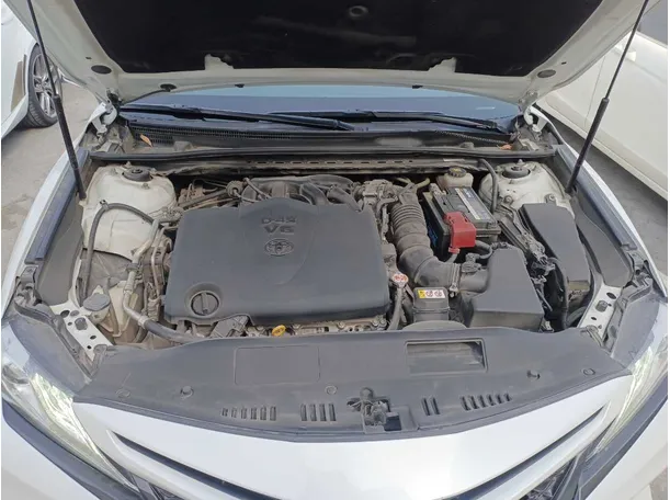 Car image 21