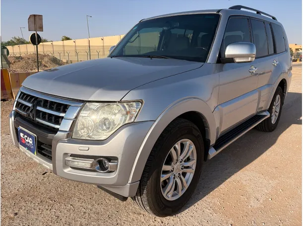 2017 Mitsubishi Pajero in KSA