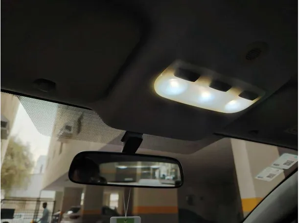 Car image 38