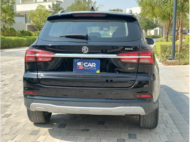 Car image 6