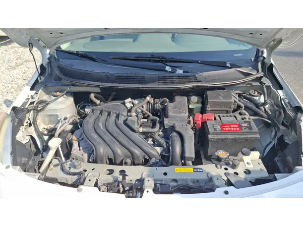 Car image 20