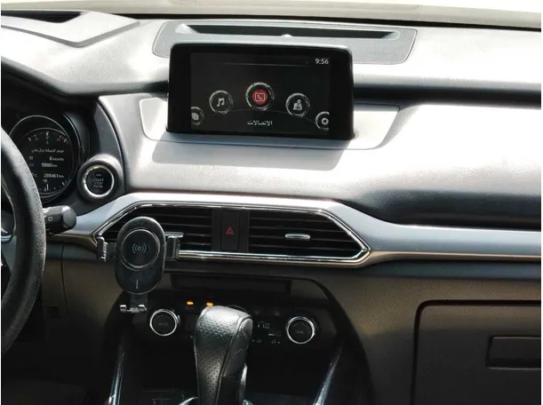 Car image 26