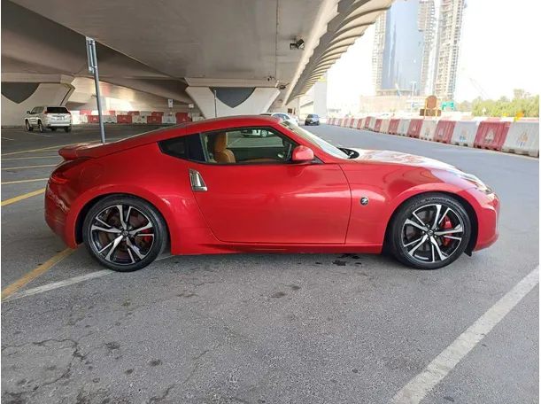 Car image 8